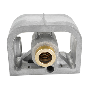 Center Block, T8 model, made of aluminum by Wilden.