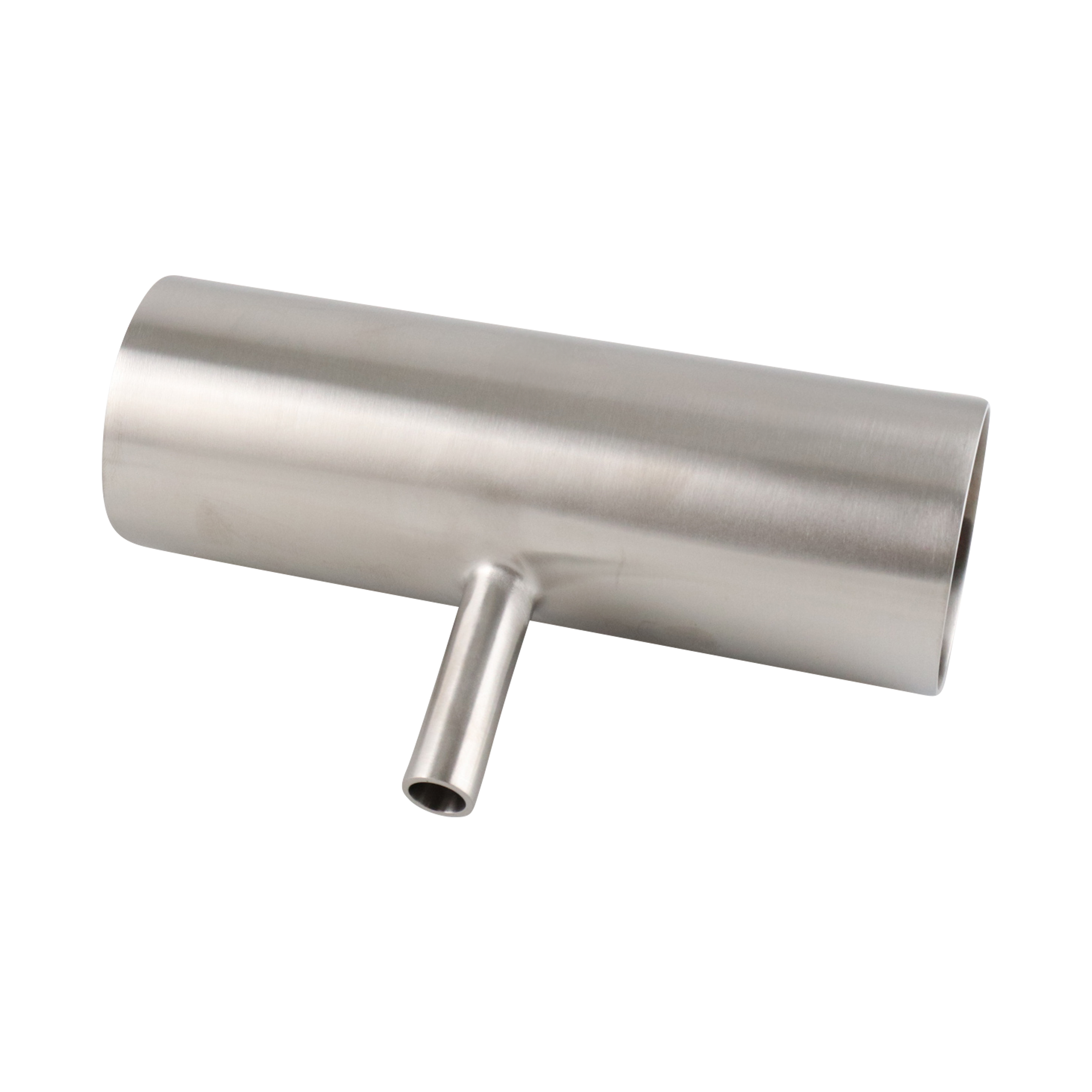 reducing tee, 2-inch x 0.5-inch butt-weld, made from 316L stainless steel, with 20RA interior and 32RA exterior surface finish, SF1 BPE compliant
