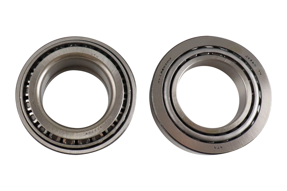 Front bearing assembly for Model 30, 33, 34, ZP1, ZP2, U1, and U2, manufactured by Ampco.